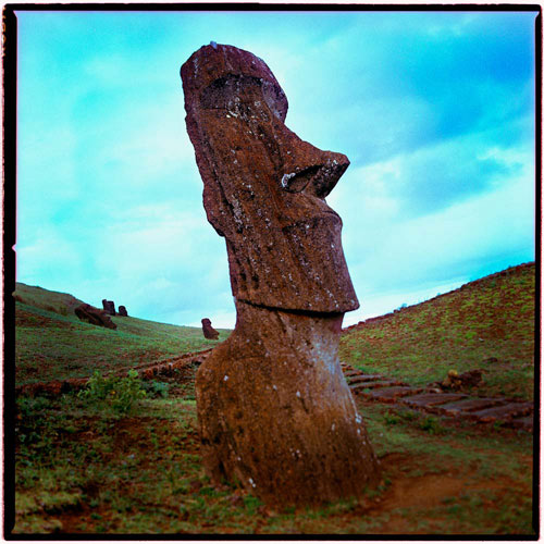 53eabd0da6f42a2f6a366689_fineart_chileeasterisland_23.jpg