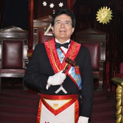 544184a538b9be133418f940_18JulioBringas.jpg