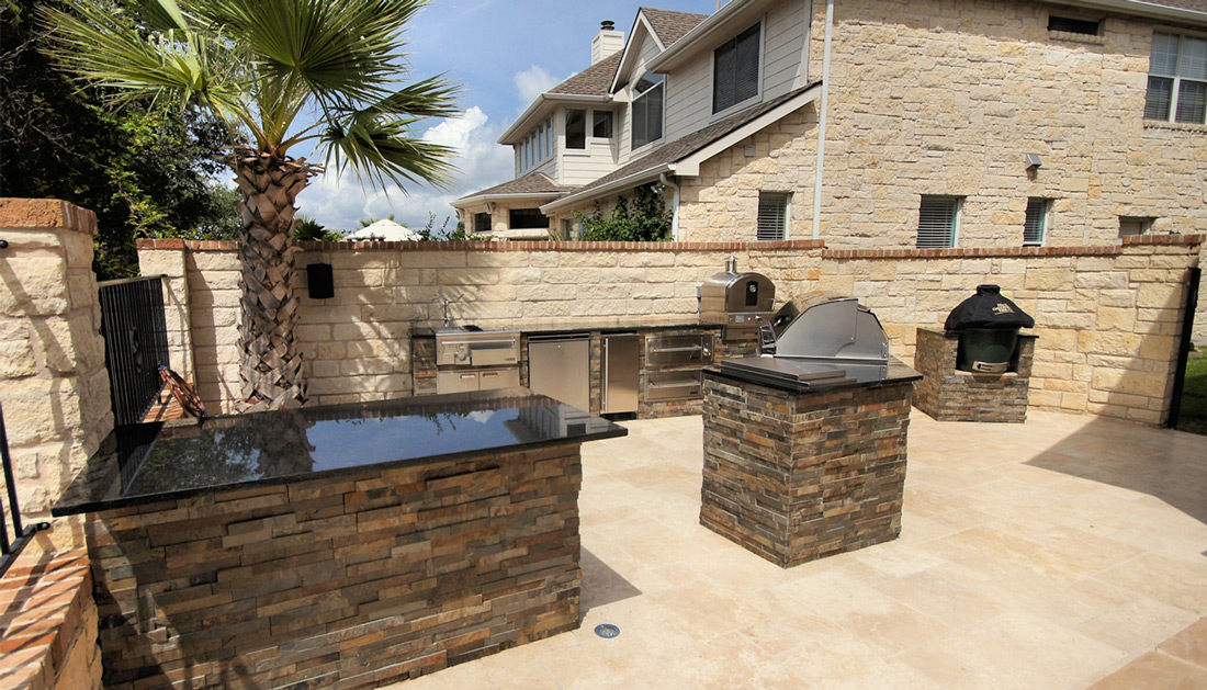 Outdoor Kitchen Addition